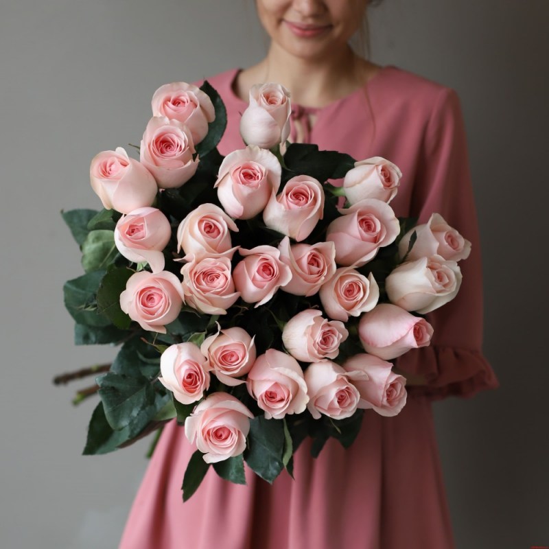 25 роз Кишинев